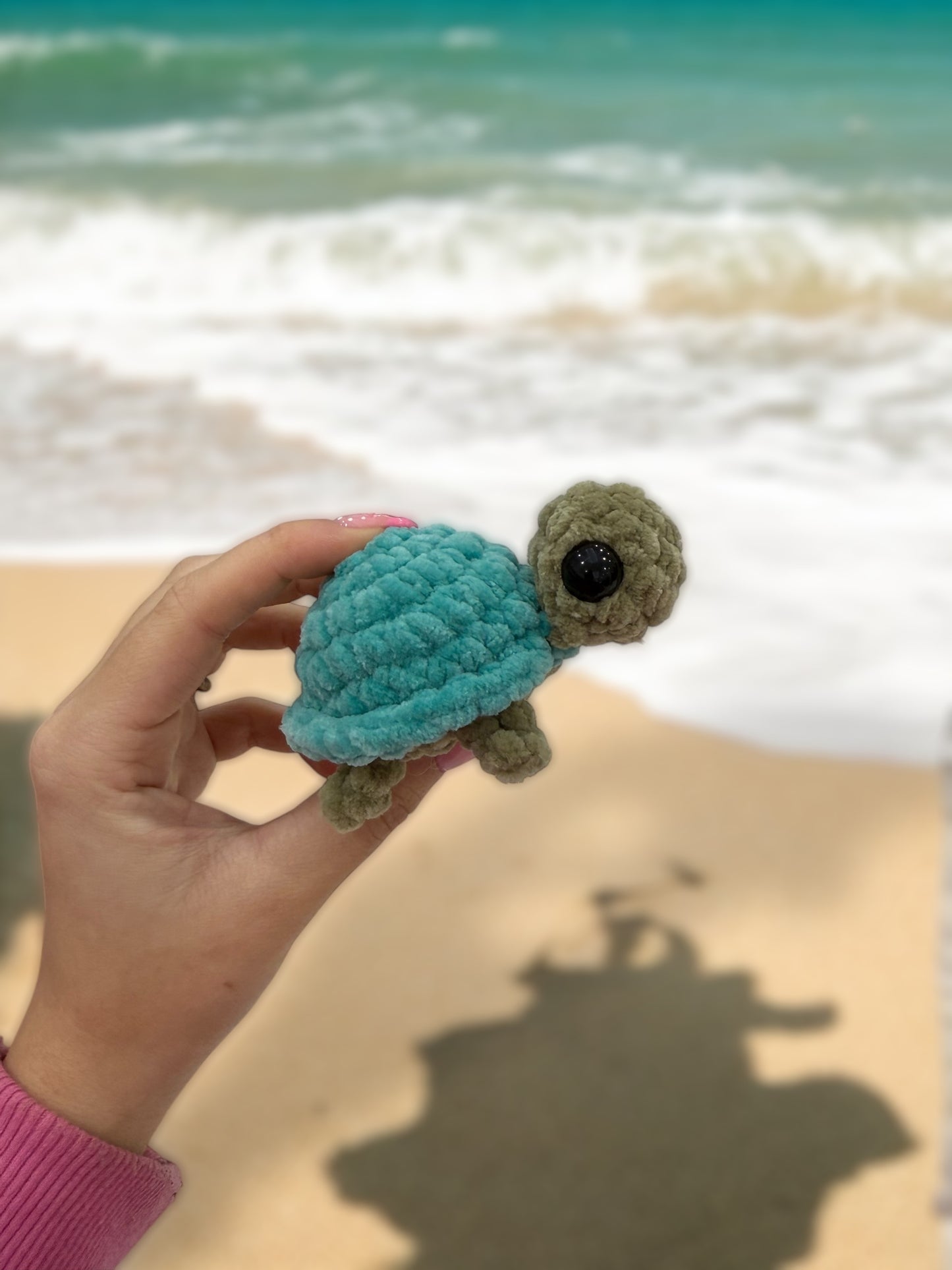 Mini turquoise turtle